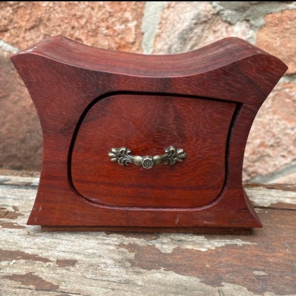 Unique Wooden Handmade Keepsake Box - Picture 1 of 7